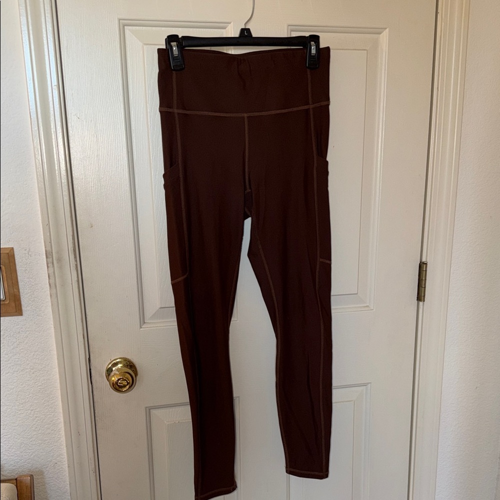 Fabletics leggings with pockets
